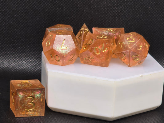 Pixie Dust Dreams | Fae | 7 Piece Dice Set