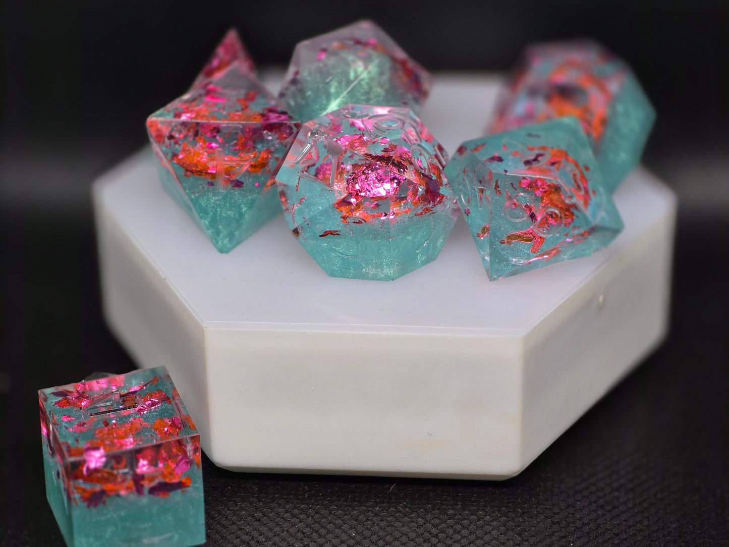 Siren's Glow | Clacksmith's Vault | 7 Piece Dice Set