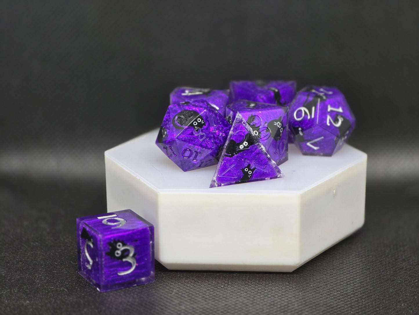 Luna's Kitties | Clacksmith's Vault | 7 Piece Dice Set