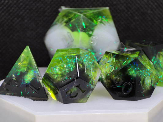 Necromancer's Nebula | 7 Piece Dice Set