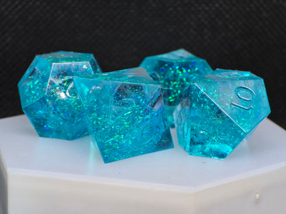 Oyster Nebula | 7 Piece Dice Set