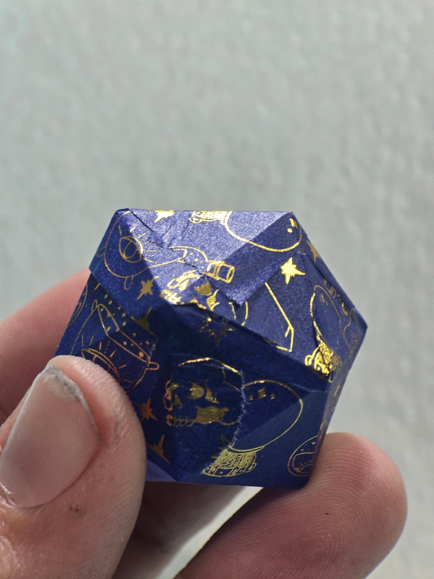 Midnight Oracle | D20 | Chonk | 39mm