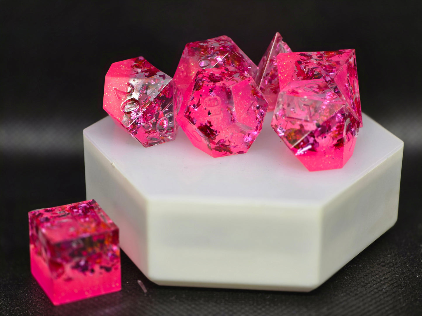 Pink Party | 7 Piece Dice Set